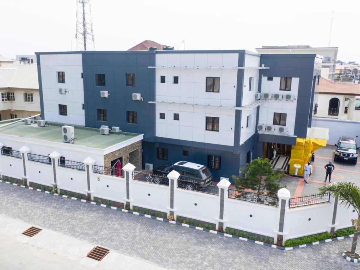 Pasadena Suites Lekki Exterior photo